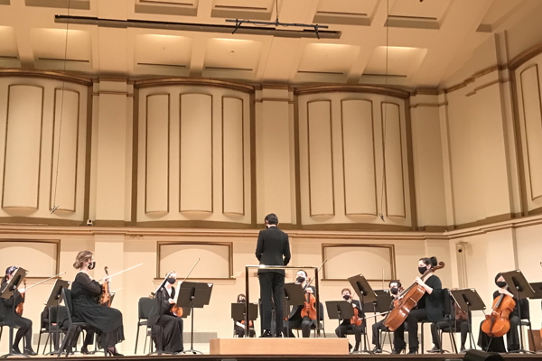 Stephanie Childress prepares to conduct the SLSO strings